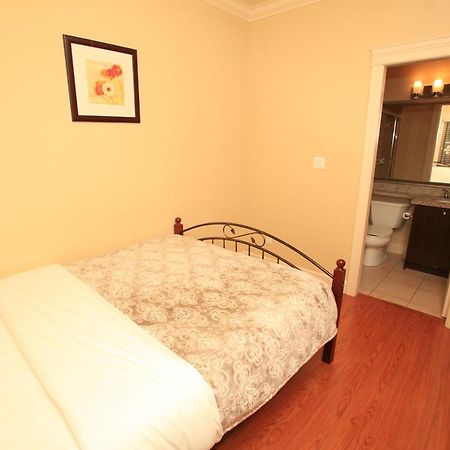 Imperial House Bed and Breakfast Burnaby Buitenkant foto