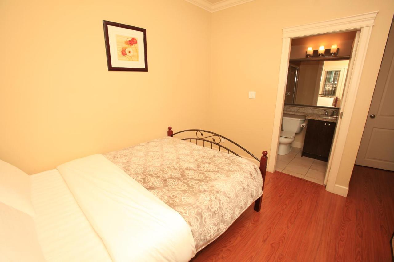 Imperial House Bed and Breakfast Burnaby Buitenkant foto