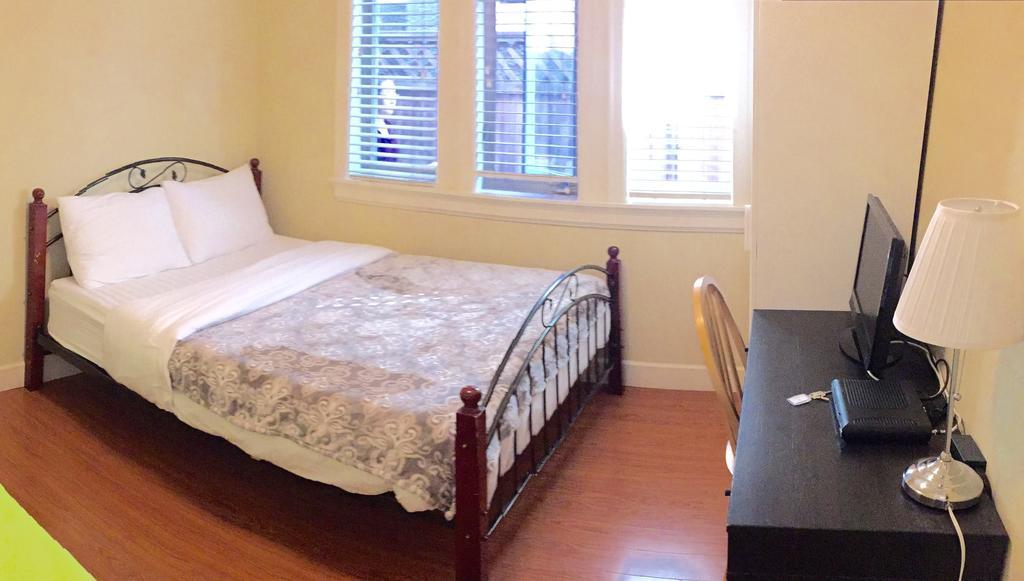 Imperial House Bed and Breakfast Burnaby Kamer foto