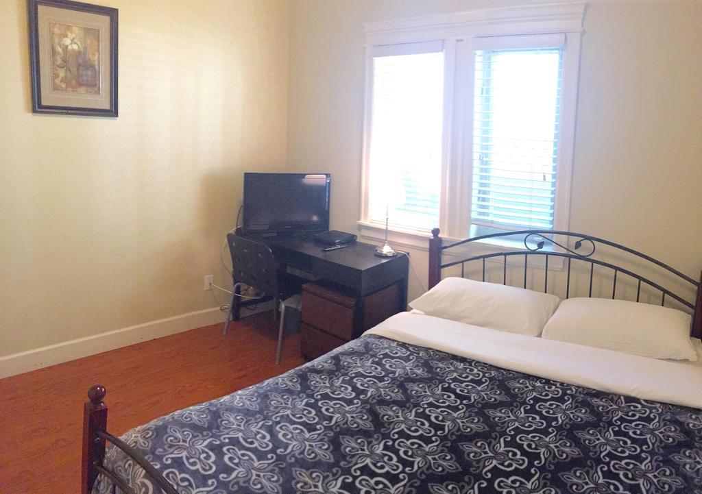 Imperial House Bed and Breakfast Burnaby Kamer foto